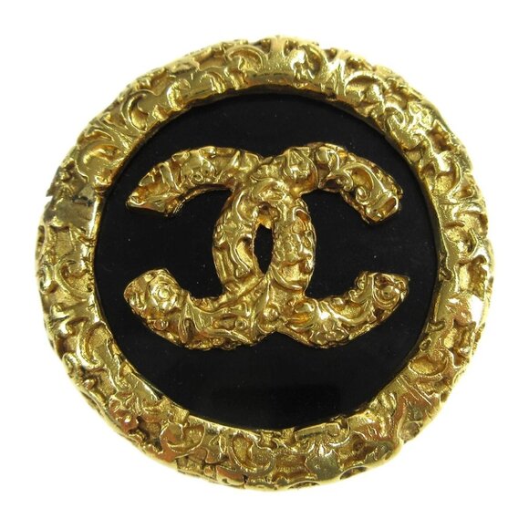 Chanel Medallion Brooch Pin Gold 93A 64502 - Picture 1 of 4